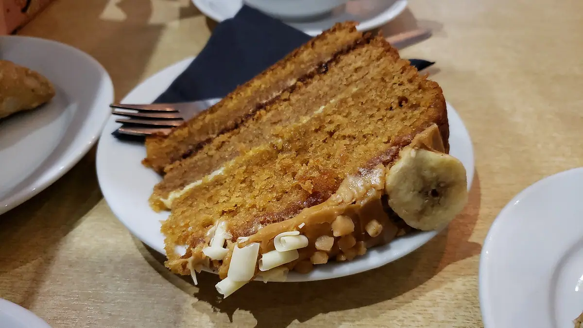 Bubba's Bakes Cakes – cake shop in Newmilns town centre
